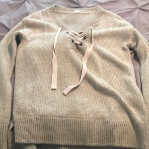 Gap tie up sweater